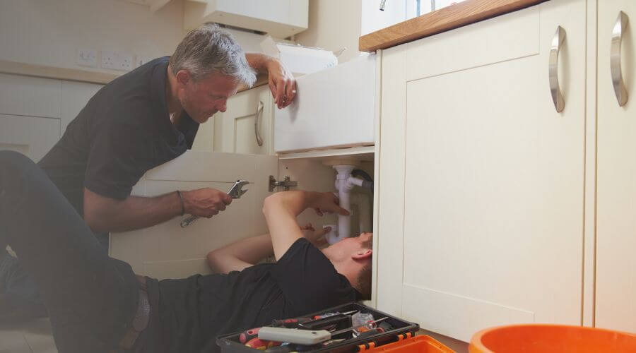 Professional burst pipe repair services in Del Valle, TX
